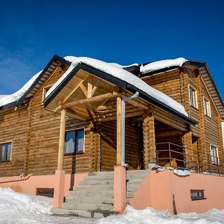 Snow Time Eco Chalet Gudauri Esterno foto