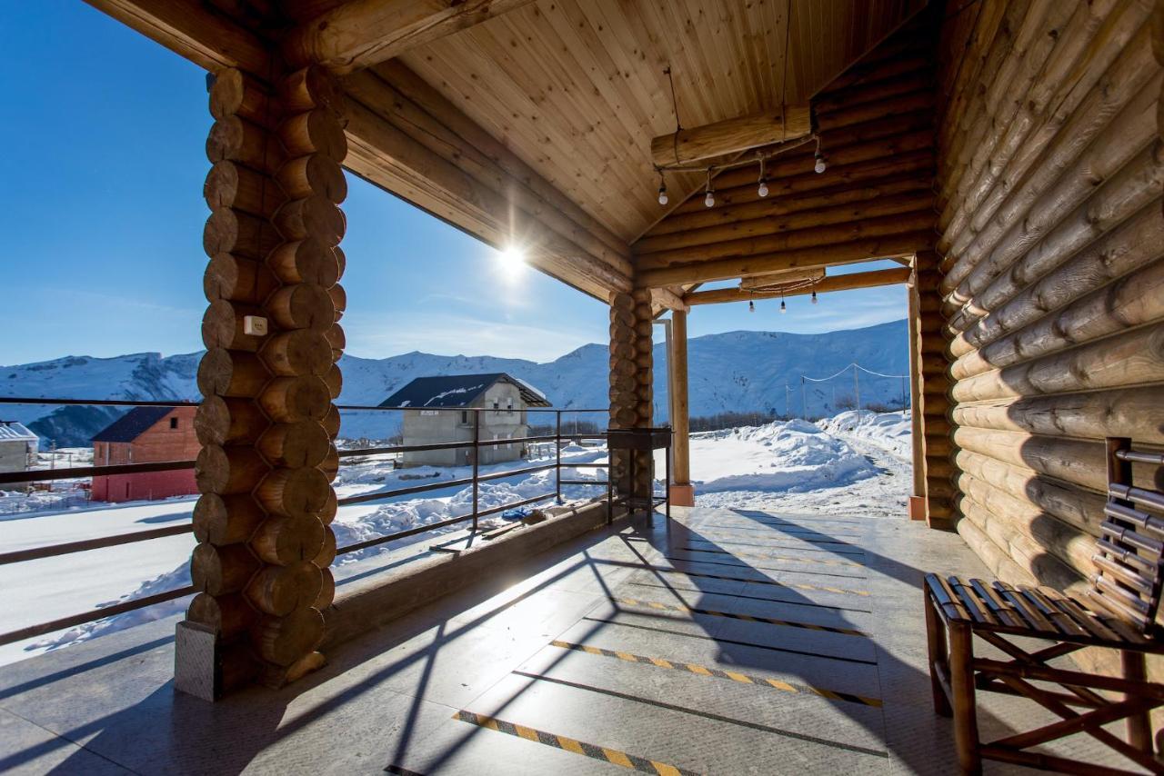 Snow Time Eco Chalet Gudauri Esterno foto