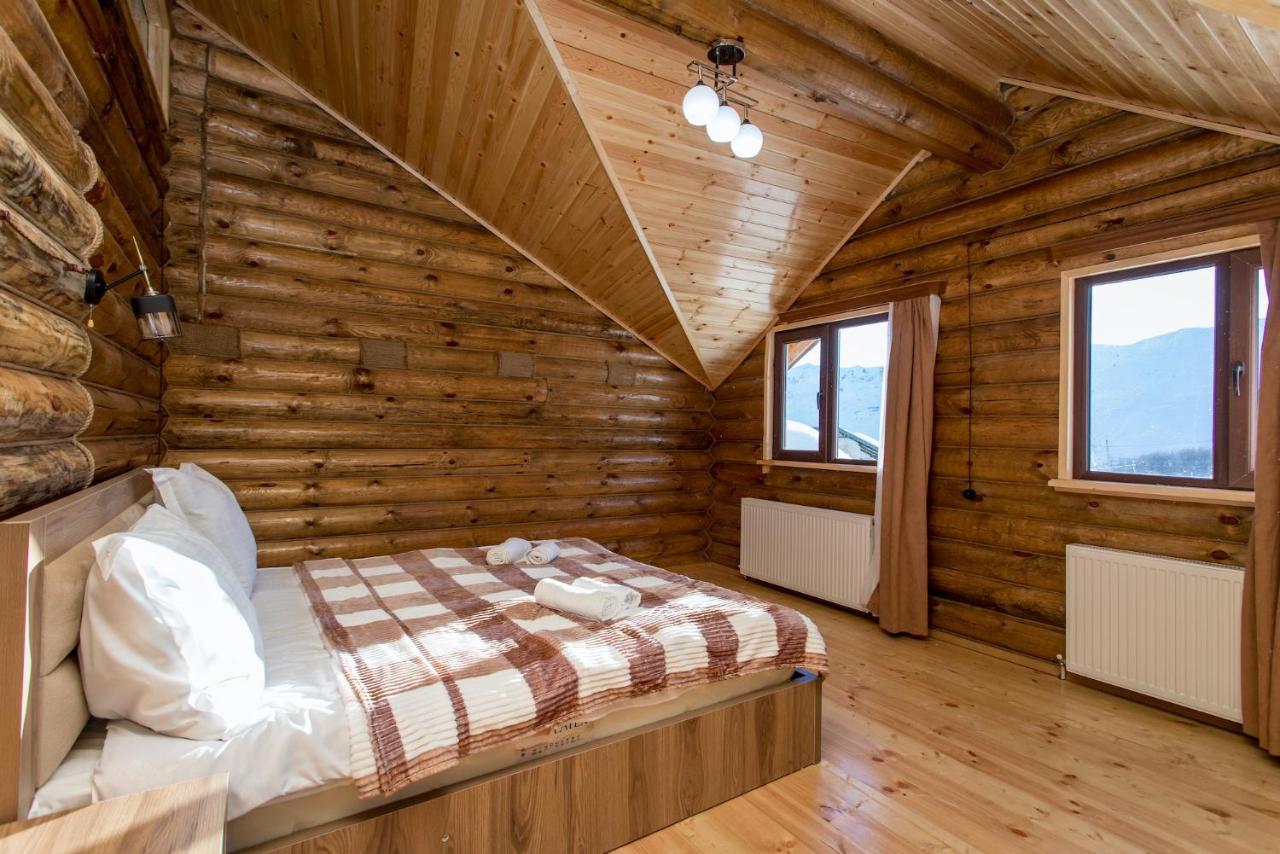 Snow Time Eco Chalet Gudauri Esterno foto