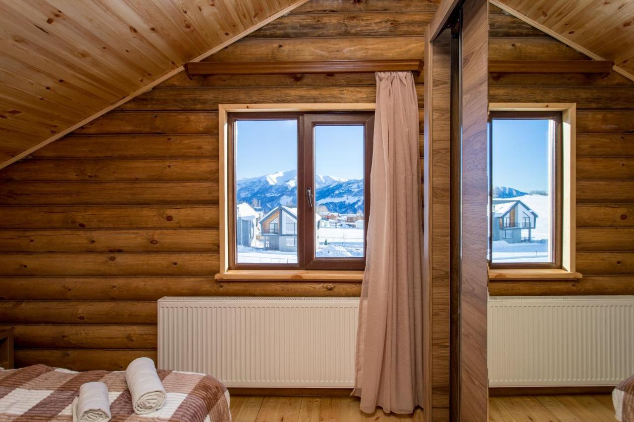 Snow Time Eco Chalet Gudauri Esterno foto
