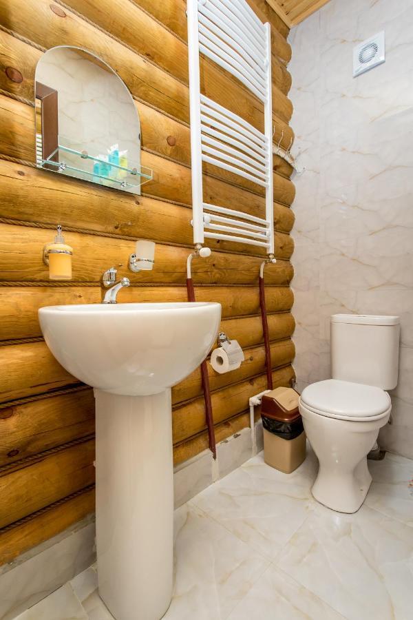 Snow Time Eco Chalet Gudauri Esterno foto