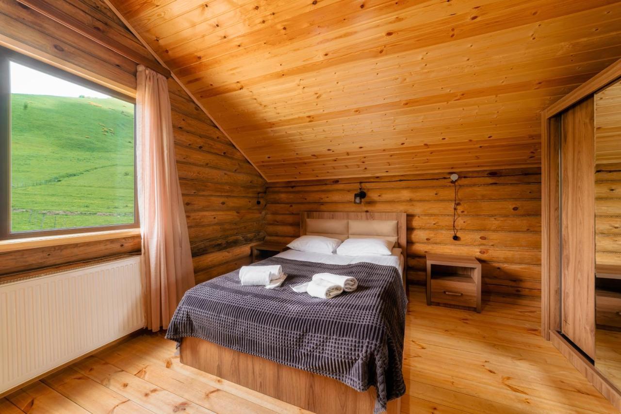 Snow Time Eco Chalet Gudauri Esterno foto